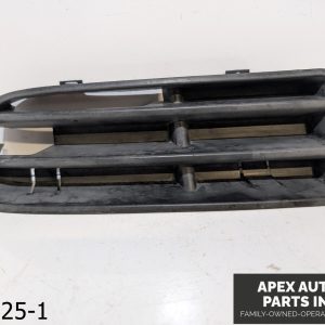 OEM 1999-2003 Volkswagen Golf 2.0L Left hand bumper grille 1E0 853 665