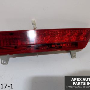 OEM 2002-2005 BMW 745Li 4.4L  Inner Rear Right Tail Light Housing