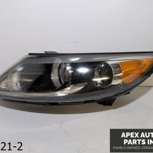 OEM 2011-2013 Kia Sportage 2.4L Headlamp Assembly Left