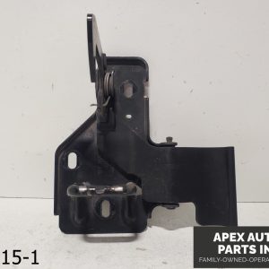 OEM 2004-2007 Volkswagen Touareg   Hood Safety Catch Latch Lock