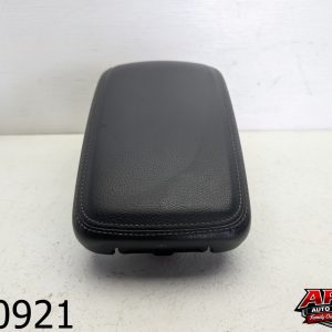 OEM 2015 Mercedes GLA250 2.0L FRONT CENTER CONSOLE ARMREST LID Black