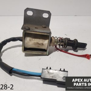 OEM 1991-1995 Alfa Romeo 164 L 3.0L Drive Opening Trunk Lock 164004119201