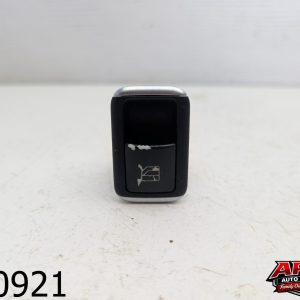 OEM 2015 Mercedes GLA250 2.0L FRONT RIGHT DOOR WINDOW SWITCH CONTROL BUTTON