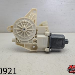 OEM 2015 Mercedes GLA250 2.0L FRONT RIGHT DOOR WINDOW REGULATOR MOTOR