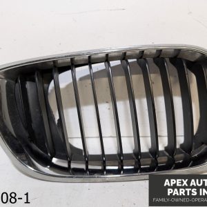 OEM 2002-2005 BMW 325i 2.5L PASSENGER RIGHT GRILLE SEDAN UPPER CHROME