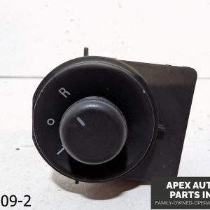 OEM 2017-2019 Chevrolet Cruze FRONT LEFT DRIVER SIDE DOOR MIRROR ADJUST SWITCH