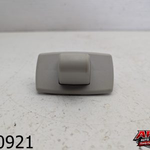 OEM 2015 Mercedes GLA250 2.0L Sunvisor Sun Visor Catch Snap Unit