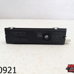 OEM 2015 Mercedes GLA250 2.0L Antenna Amplifier Telematics Module