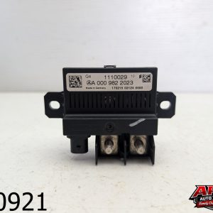 OEM 2015 Mercedes GLA250 2.0L ACCESSORY POWER RELAY MODULE REGULATOR