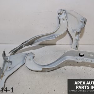 OEM 2014-2018 Jeep Cherokee 2.4L FRONT LEFT & RIGHT  HOOD HINGE