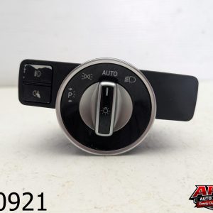 OEM 2015 Mercedes GLA250 2.0L Headlight & Fog Light Control Switch