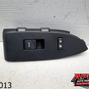 OEM 2012 Toyota Prius 1.8L Front Window Control Switch Passenger Side Right