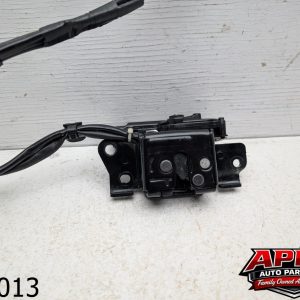 OEM 2012 Toyota Prius 1.8L Trunk Latch Lid Lock Actuator 69350-47042 4413