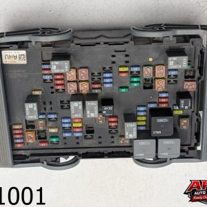 OEM 2011 GMC Sierra 5.3L  Engine Fuse Box