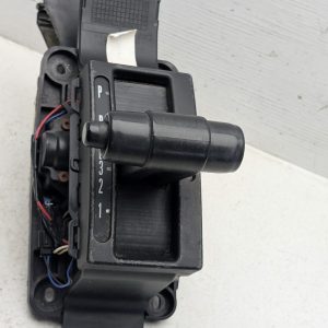 OEM 2005 Ford Mustang 4.0L Automatic Trans Floor Gear Shifter Assembly