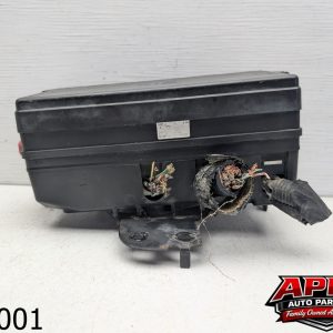 OEM 2005 Ford Mustang 4.0L Motor Engine Fuse Relay Power Distribution Box