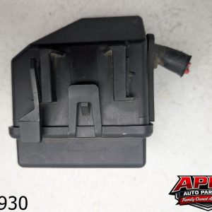 OEM 2007 Mini Cooper 1.6L ENGINE ROOM SMALL FUSE RELAY BOX