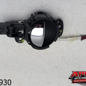 OEM 2007 Mini Cooper 1.6L Door Handle RH Passenger