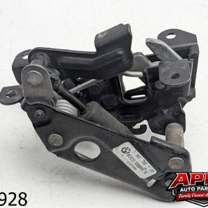OEM 2011 BMW 528i 3.0L HOOD LOCK PASSIVE BONNET CLOSING SYSTEM