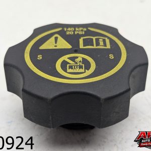 OEM 2014 Chevrolet Impala 3.6L Radiator Coolant Overflow Tank Cap Lid