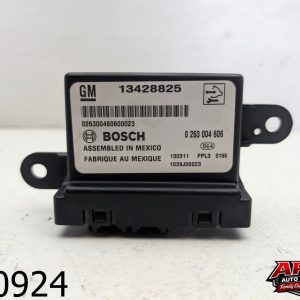 OEM 2014 Chevrolet Impala 3.6L Rear Parking Assist Aid Control Module Unit