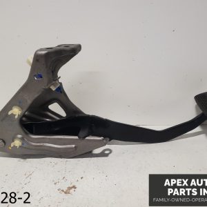 OEM 2016-2018 Honda HRV HR-V 1.8L Brake Assembly Bracket Pedal Unit Sensor Mount