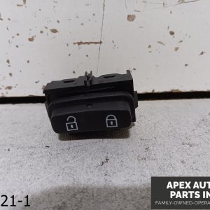 OEM 2007-2011 Volvo XC70 3.2L FRONT DOOR LOCK SWITCH