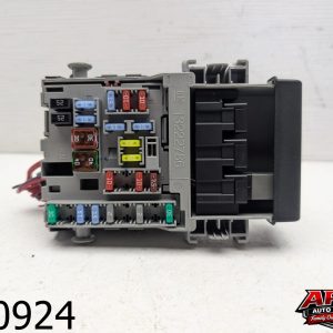 OEM 2014 Chevrolet Impala 3.6L Cabin Fuse Box