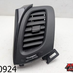 OEM 2014 Chevrolet Impala Dash RH Right Passenger AC/Heater Air Vent Assembly