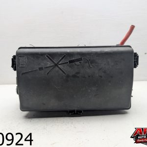 OEM 2014 Chevrolet Impala 3.6L Engine Fuse Box Relay Junction Block