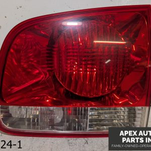 OEM 2004-2007 Volkswagen Touareg 4.2L RIGHT Inner TAIL Light LAMP 7L6945093J