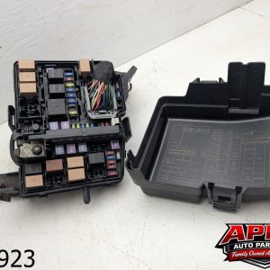 OEM 2011 Hyundai Sonata 2.0L  Fusebox
