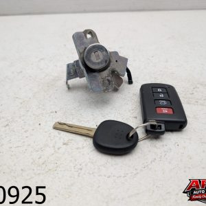 OEM 2009 Toyota Camry 2.4L Trunk Lock Cylinder W/ Key