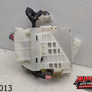 OEM 2012 Toyota Prius 1.8L BODY CONTROL MODULE BCM MULTIPLEX 82730-47450-A