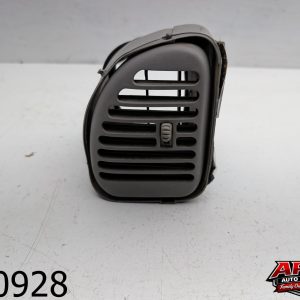 OEM 1999 GMC Sierra 5.7LTruck Interior Dash Cluster Bezel LH Air Vent