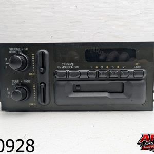 OEM 1999 GMC Sierra 5.7L AM/FM/Cass Tape Radio