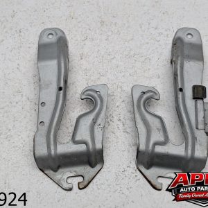 OEM 1989 BMW 535i Hood Rear Hinges Latches Catches Set