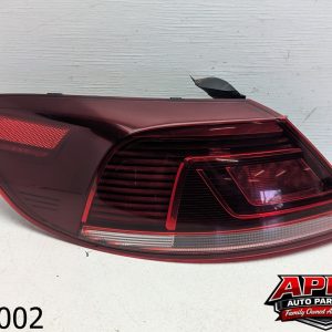 OEM 2013 Volkswagen CC 2.0L Driver Tail Light Quarter Panel Mounted