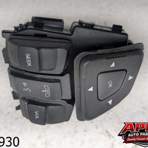 OEM 2013 Lincoln MKX 3.7L Steering Wheel Audio Radio Phone Control Switch