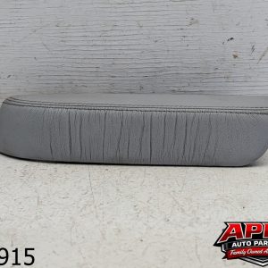 OEM 2001 Mercedes S500 5.0L cup holder front middle