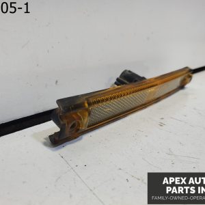 OEM Pontiac Fiero 1985  AUTOMATIC RIGHT BACK SIDE MARKER OEM