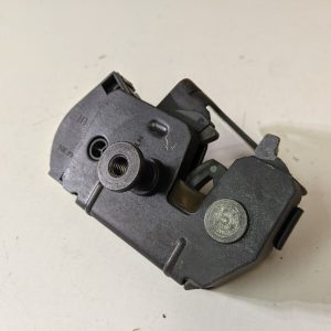 03-14 VOLVO XC90 REAR LEFT DRIVER SIDE LOWER TRUNK LIFTGATE LOCK LATCH OEM