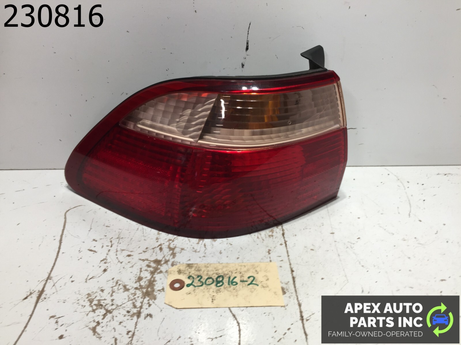 1998-2000 Honda Accord Tail Light Lamp Left Driver Side OEM P/N 043-2215R