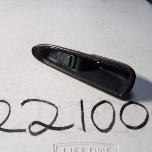 2000-2004 Volvo S40 Passenger RH Right Front Window Switch Module Bezel Trim OEM