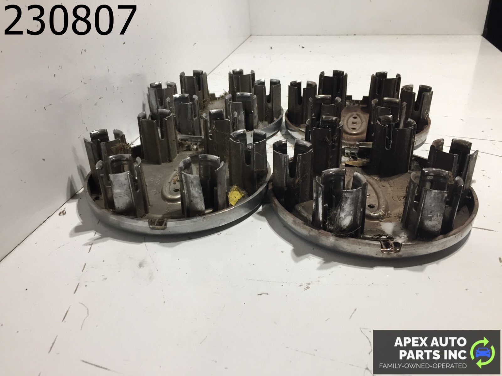 2003-2006 FORD EXPEDITION OEM 17" WHEEL CHROME CENTER CAP SET 4L141A096DB - Image 6