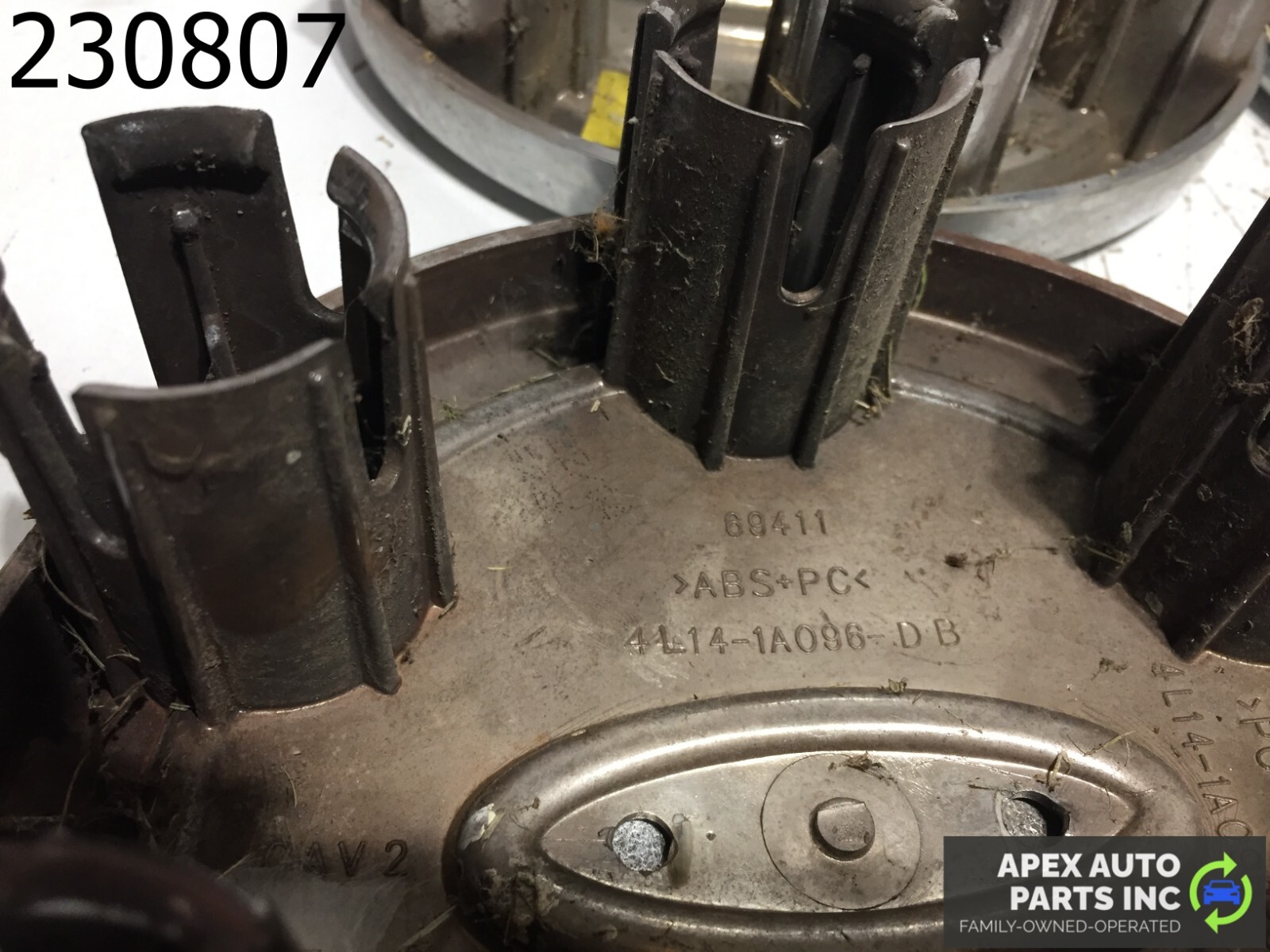 2003-2006 FORD EXPEDITION OEM 17" WHEEL CHROME CENTER CAP SET 4L141A096DB - Image 7