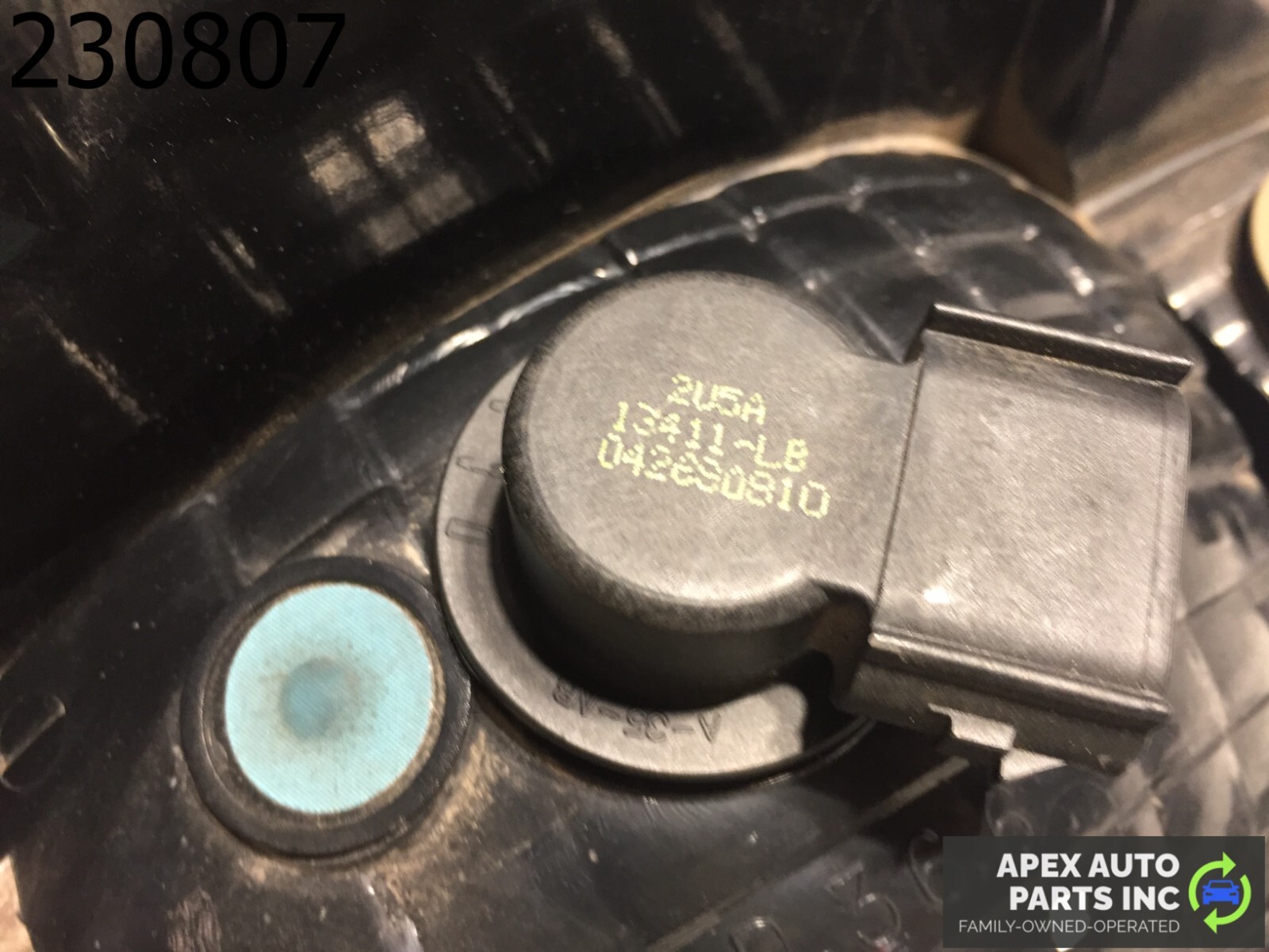 2003-2006 Ford Expedition Driver Left Side Tail Light Taillight Oem - Image 8