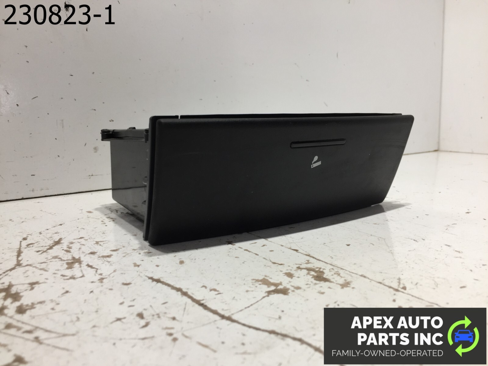 2003-2009 KIA SORENTO FRONT DASH CENTER ASH TRAY COMPARTMENT OEM 211096 - Image 3