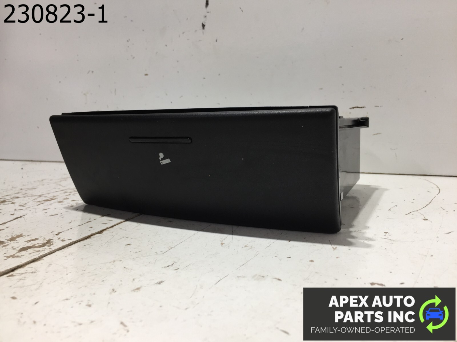 2003-2009 KIA SORENTO FRONT DASH CENTER ASH TRAY COMPARTMENT OEM 211096 - Image 4
