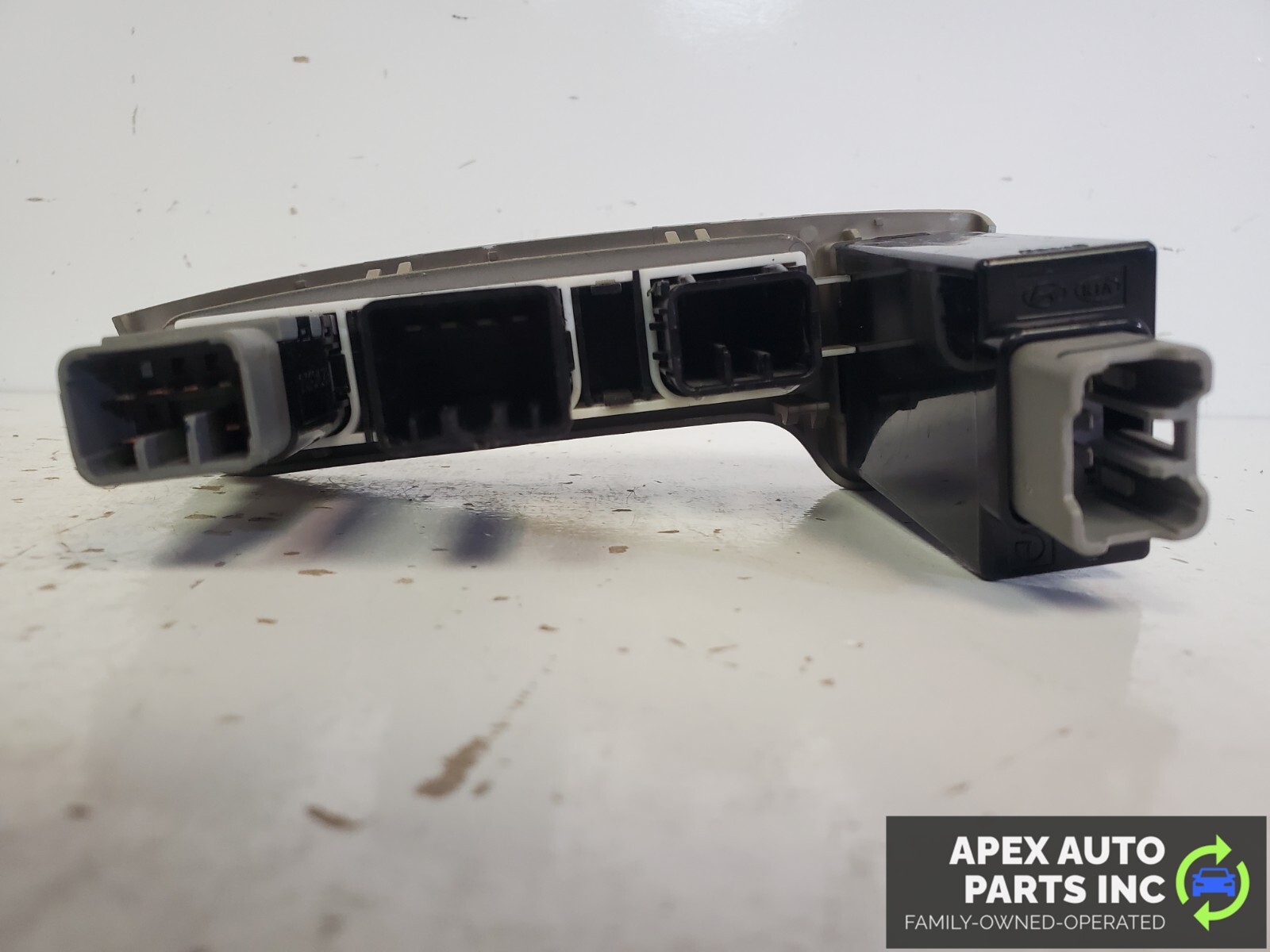 2007 2008 2009 Kia Rondo Dash Dimmer Switch Control Bezel ESC Off - Image 6